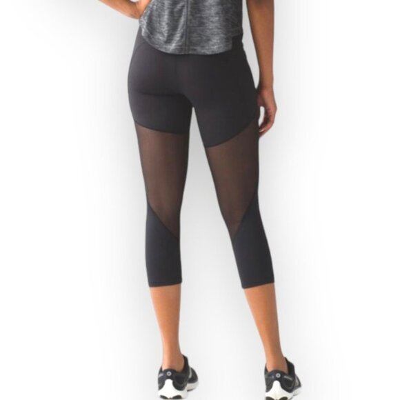 Lululemon Rush Hour 21" Crop Black size 4 - Picture 1 of 8
